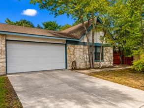 Building Photo - 7315 Ridge Beach Dr