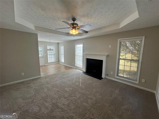 Building Photo - 209 Hunt Club Cir