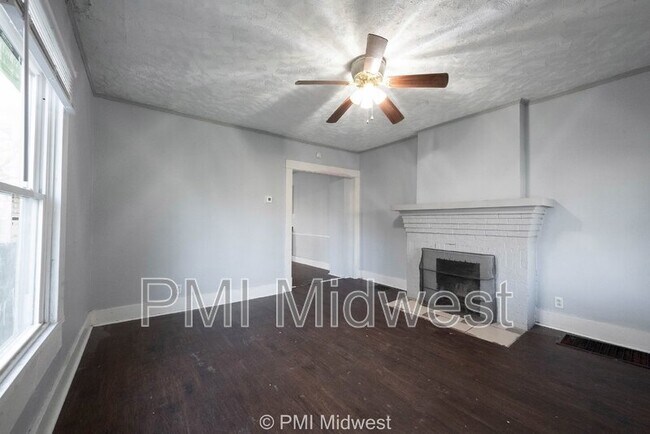 Foto del edificio - 2953 Winthrop Ave