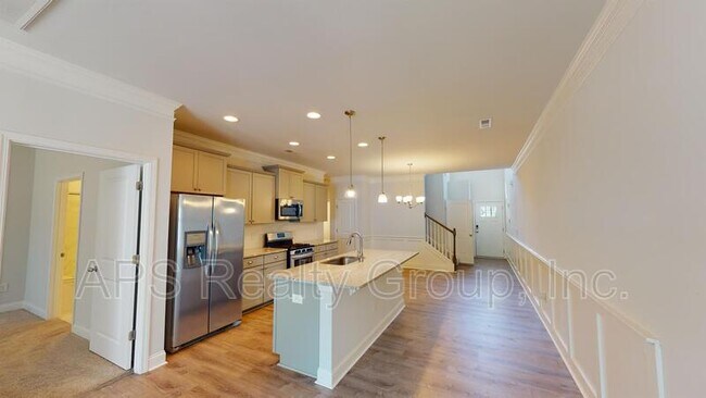 Building Photo - 816 Riley Ln
