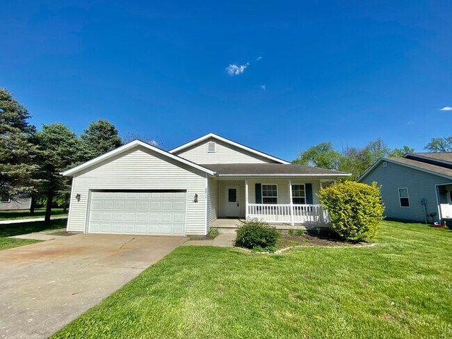 Foto del edificio - 3 Bedroom Home on the North Side