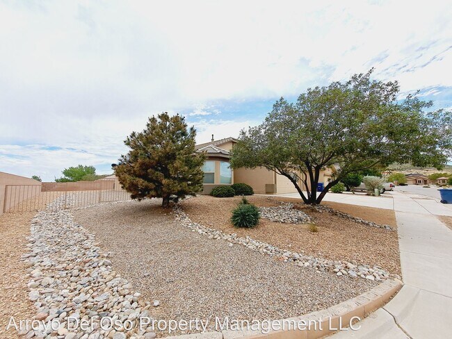 Building Photo - 3 br, 2 bath House - 1051 Purple Aster Ave SW