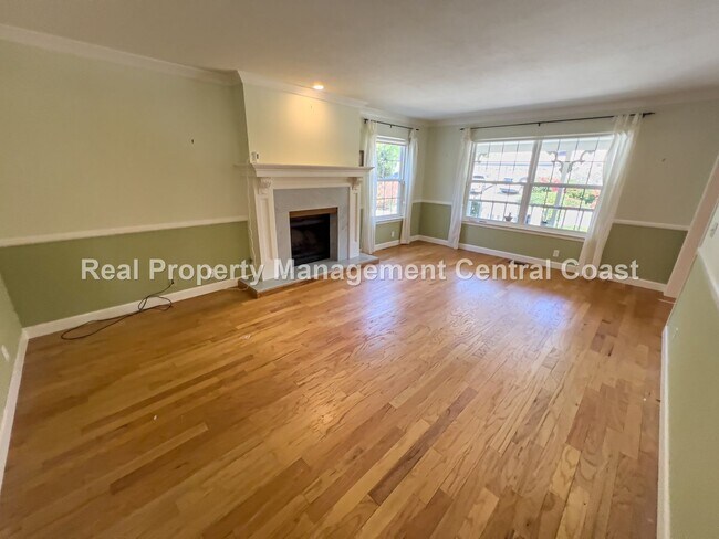 Foto del edificio - AVAILABLE NOW - Spacious Home in Arroyo Gr...