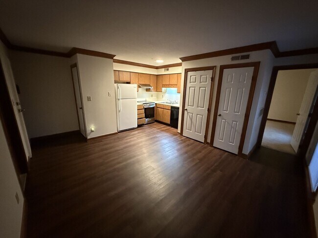 Foto del edificio - 3517-301 Ivy Commons Drive