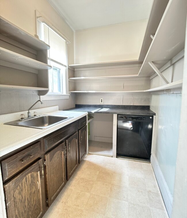 Building Photo - 55 Rindge Ave