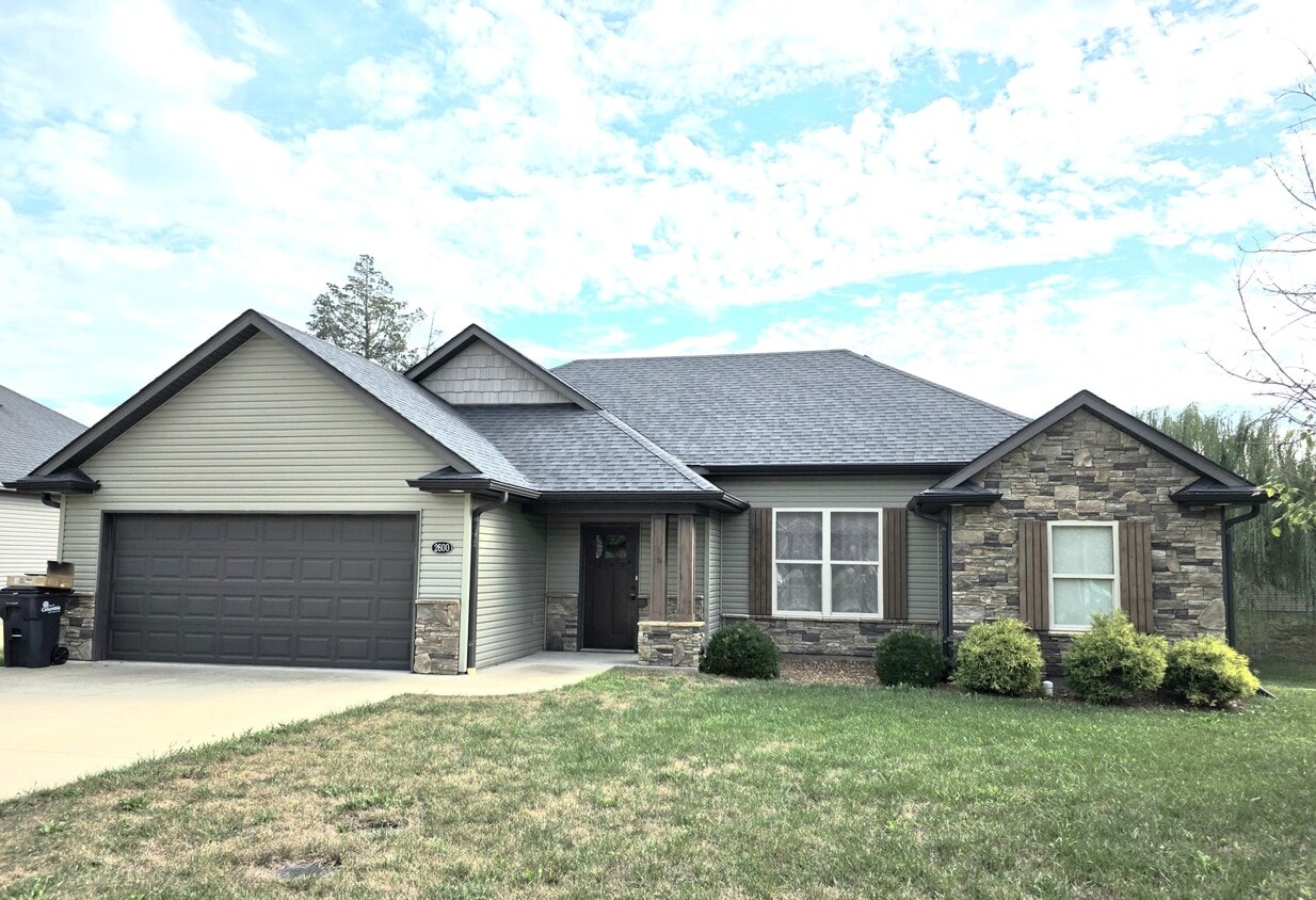 Primary Photo - 2600 Norbury Dr