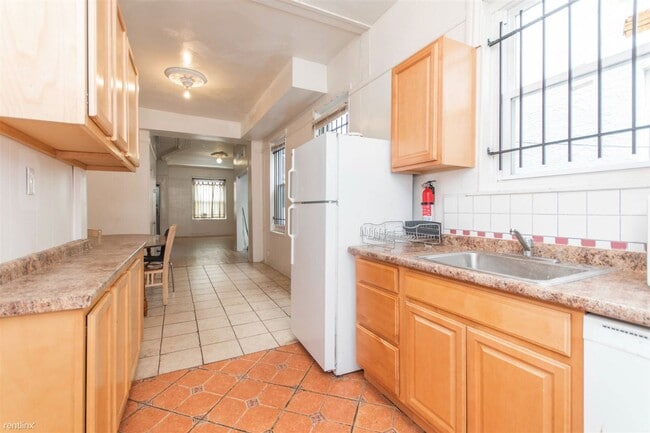 Building Photo - 3 br, 1 bath House - 1713 EDGLEY ST Unit 1