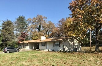 Building Photo - 1214 Glade Hill Dr