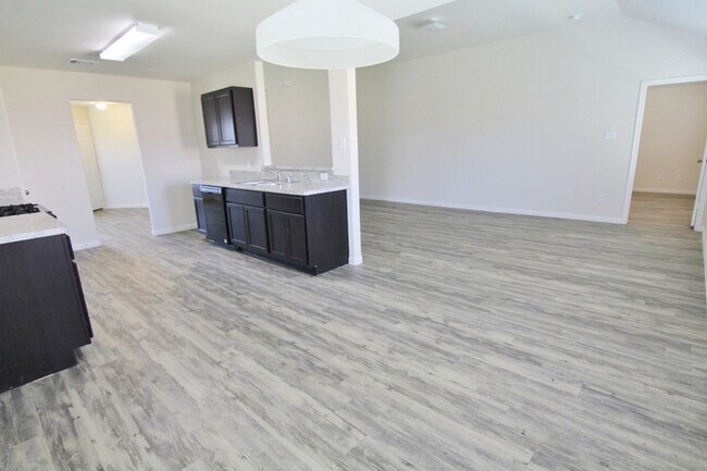 Foto del edificio - 15 Lazy Swing Ct