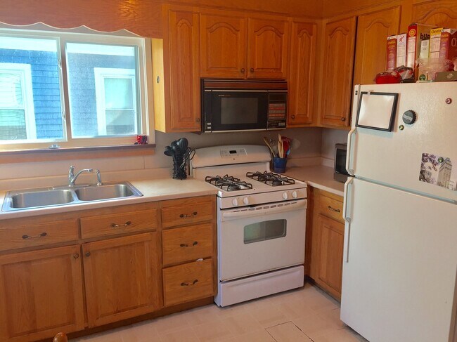 Foto del edificio - 183 College Ave