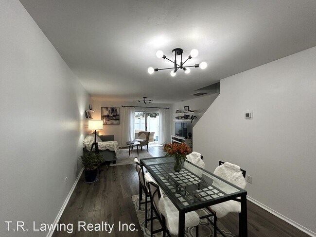 Building Photo - 2 br, 1.5 bath House - 326 River Clay Road