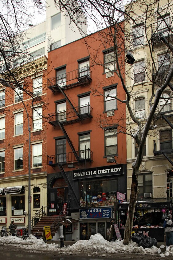 Foto del edificio - 25 Saint Marks Pl
