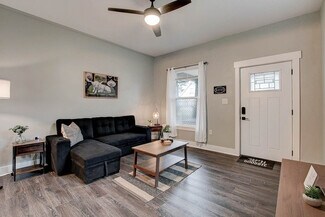 Building Photo - 42 S Holmes Ave