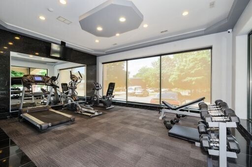 Foto del edificio - 2451 W Howard St