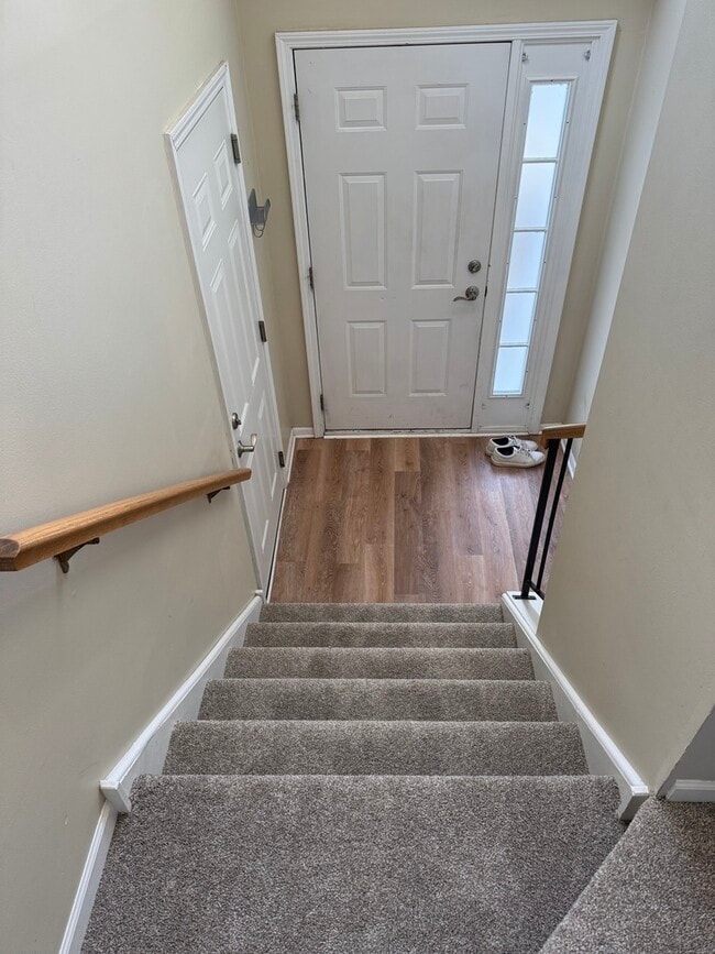 Building Photo - 8393 Mystic