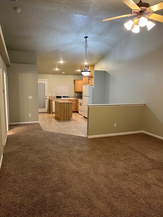 Foto del edificio - 4879 Holmes St