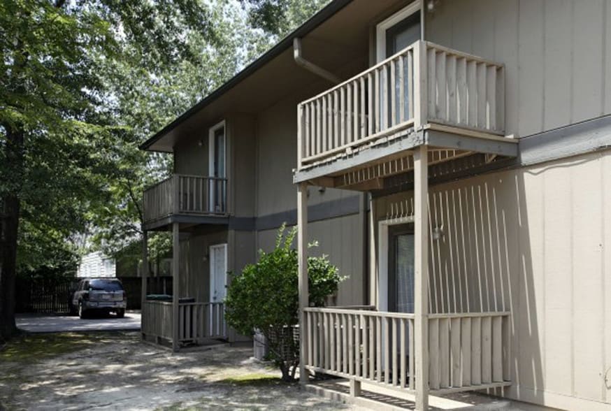 Regency Arms Rentals Pine Bluff, AR