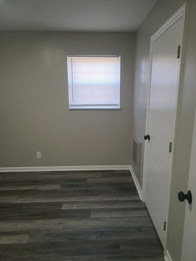 Foto del edificio - 712 28th Ave N