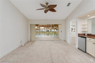 Building Photo - 655 Luisa Ln