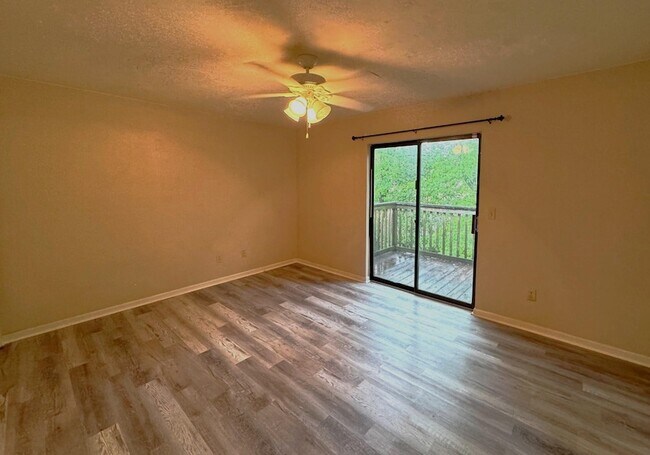 Foto del edificio - 1490 Willow Bend Way