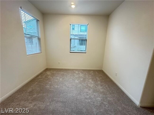 Foto del edificio - 1432 Nocturnal Flight St