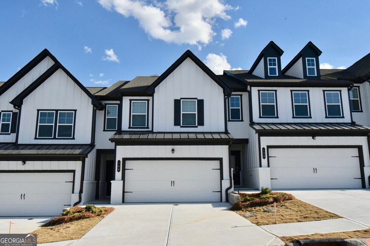 140 Star Ct, Pendergrass, GA 30567 Townhome Rentals in Pendergrass GA