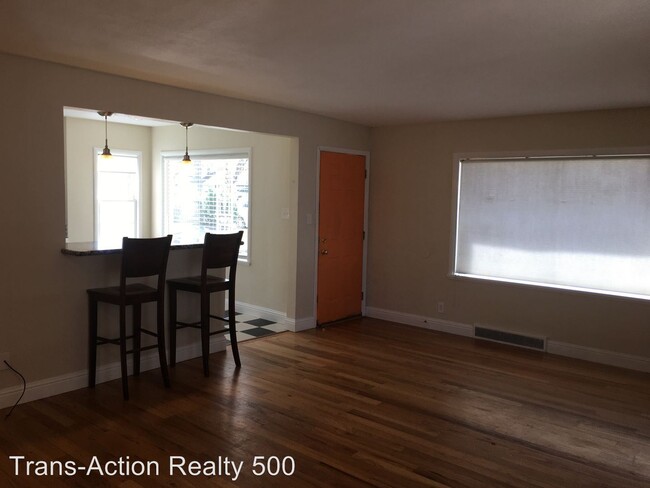 Building Photo - 3 br, 2 bath House - 1360 FALAND