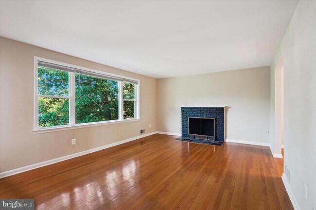 Building Photo - 2119 Natahoa Ct