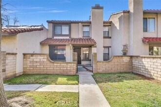 Building Photo - 9854 Madera Ct