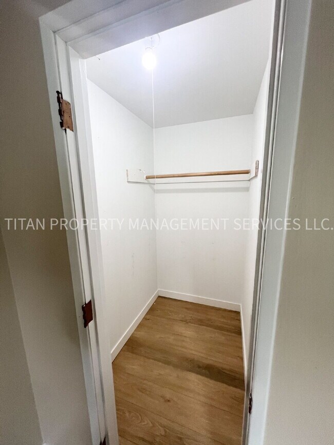 Foto del edificio - 1229 Johnson St