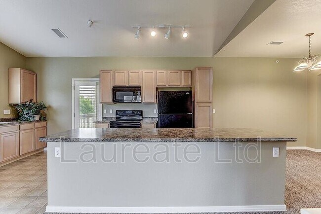 Building Photo - 9471 Ashbury Cir