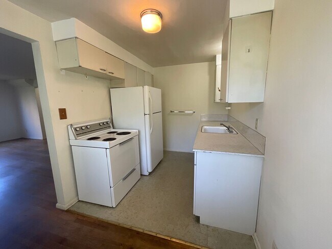 Foto del edificio - Charming 1 Bed, 1 Bath Condo in Orchard Te...