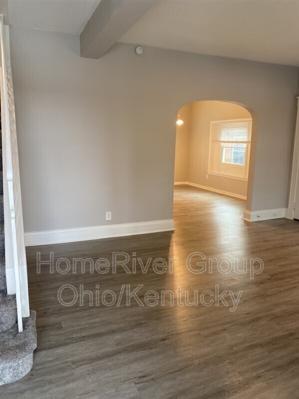 Foto del edificio - 5228 Section Ave