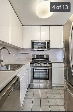 Foto del edificio - 236 E 47th St