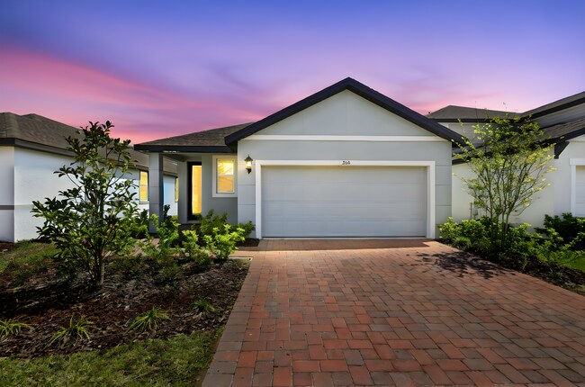 Photo - 205 Links Ter Blvd House