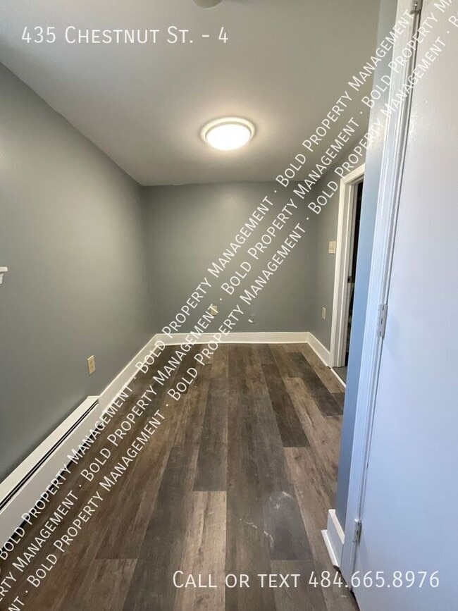 Foto del edificio - 435 Chestnut St