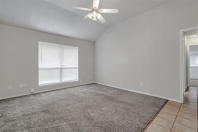 Foto del edificio - 214 Joshua Blvd