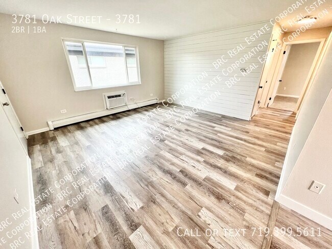 Foto del edificio - 3781 Oak St