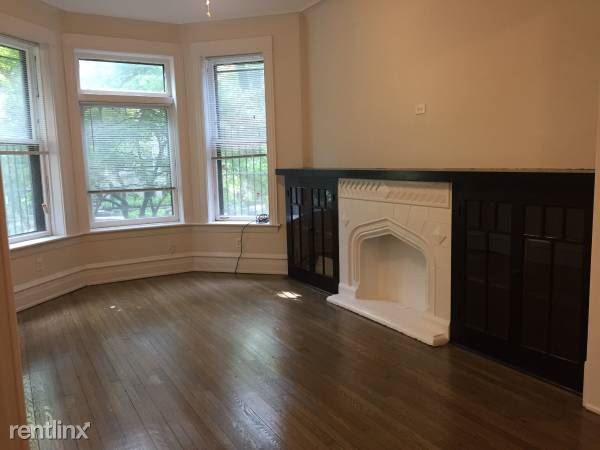Building Photo - 1352 N Hoyne Ave