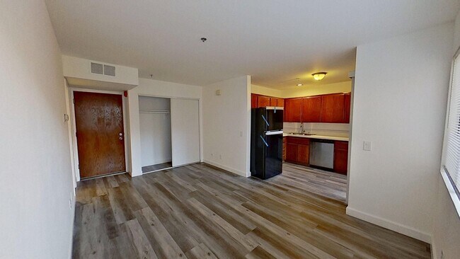 Photo - 301 N Ford Ave House