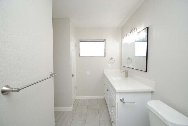 Foto del edificio - 2515 Yoakum Blvd