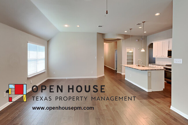 Building Photo - 1405 Rose Bud Ct, Little Elm