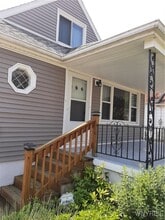 Building Photo - 131 Kamper Ave