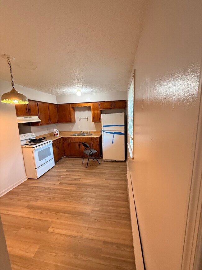 Foto del edificio - 4159 Dodson Chapel Rd