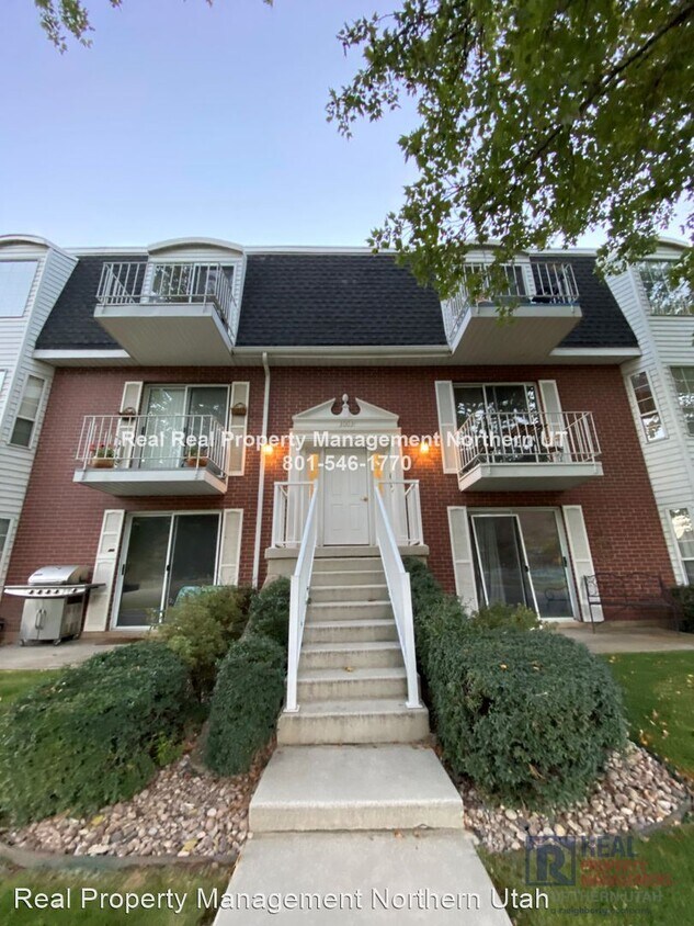 Primary Photo - 2 br, 1 bath House - 3003 Taylor Ave #5