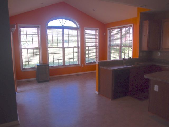 Building Photo - 12 Ginger Dr