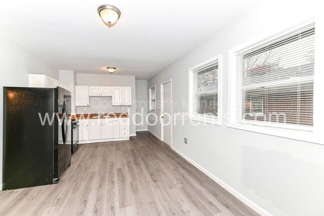 Foto del edificio - 3207 N Arsenal Ave