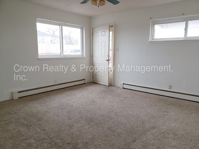 Building Photo - 1308 Rollins Ave