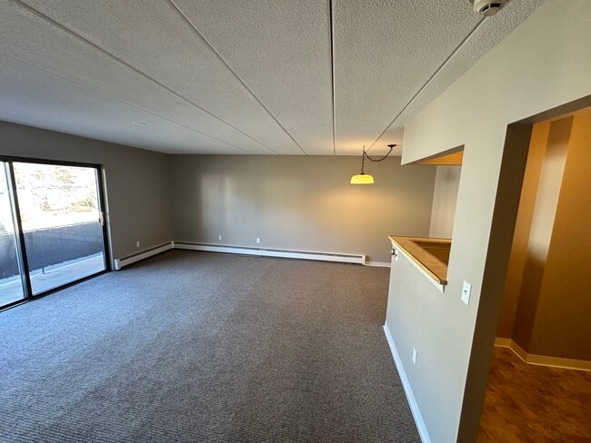 Building Photo - 43-51-51 Albion St