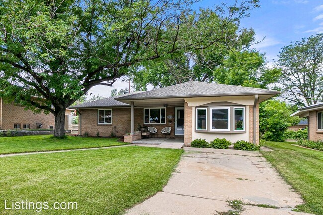 Building Photo - 3 br, 2 bath House - 3181 S Humboldt St
